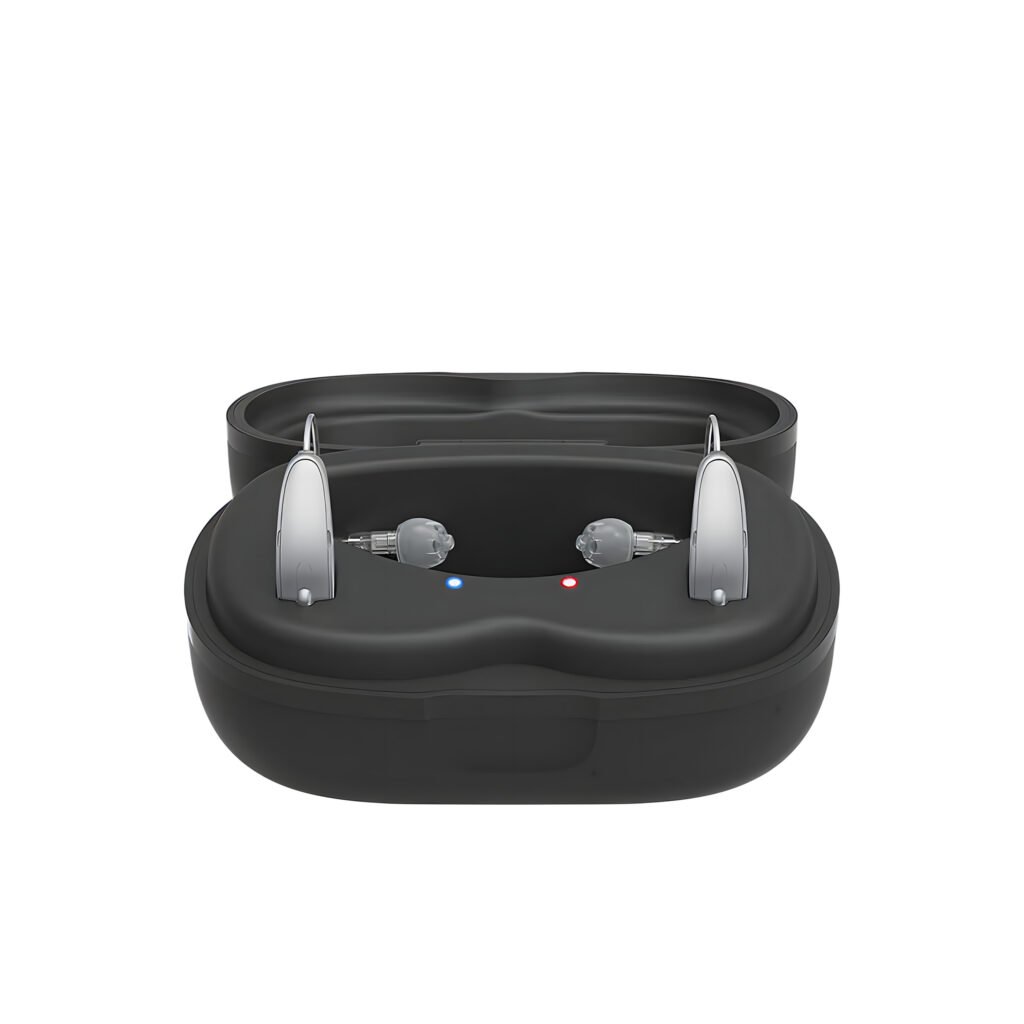 Starkey StarLink Ladegerät 2.0 in Schwarz mit zwei eingelegten Omega AI Hörgeräten, Frontansicht